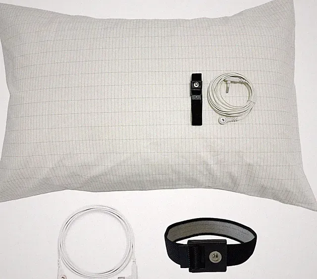 Grounding Bed Pillowcase Silver Fiber Natural Sleep with Ground Cord & Wristband